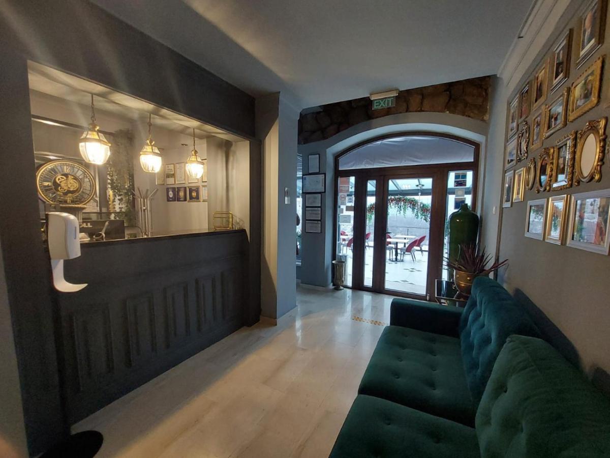 Motel Cincis Bagian luar foto