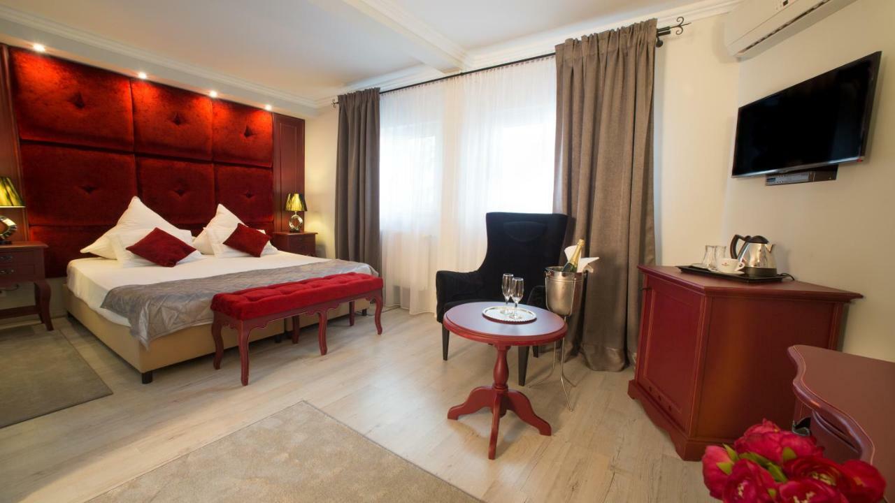 Motel Cincis Bagian luar foto